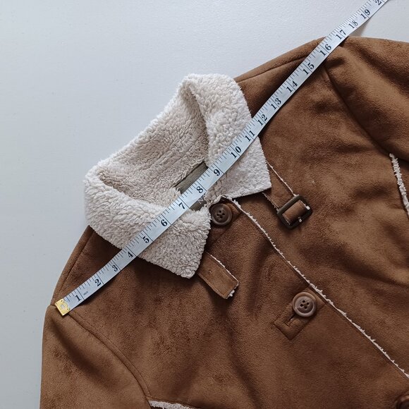 Old Navy Faux Shearling Jacket - Picture 9 of 16